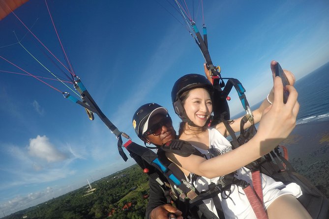 Paragliding Bali Nusa Dua cliff with Free Photo/Videos - Key highlights at a glance
