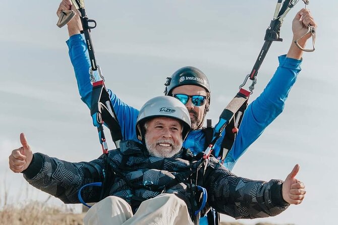 Paragliding Flight in Nazaré - Timing, Weather, and Your Best Strategy for a Smooth Day
