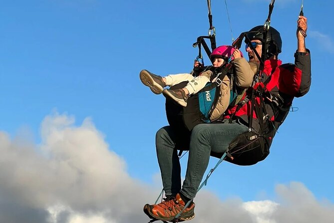 Paragliding Flight in Nazaré - Pickup, Photos, and Practical Details That Can Save You Hassle