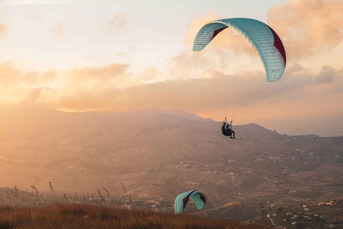 Paragliding flight in Palermo - Meeting at Villino Fraginesi: What to Expect Before You Lift Off