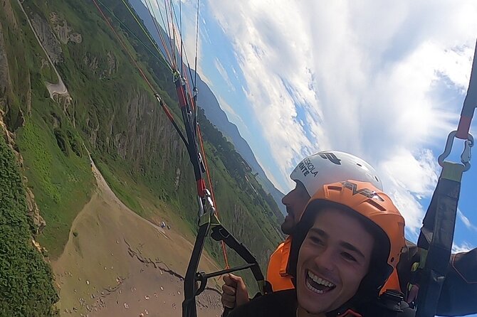 Paragliding flight in Sopelana - Price and Value: What $78.10 Really Covers