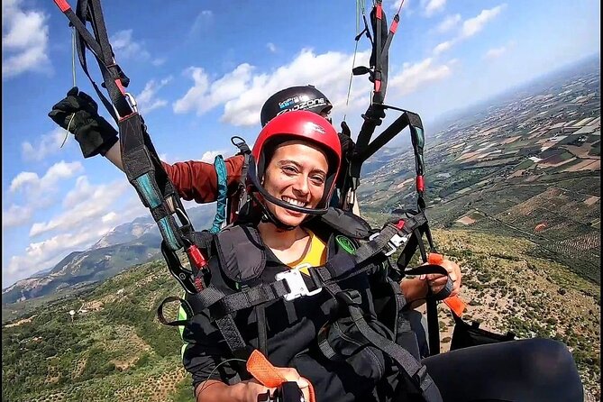 Paragliding flight over the Gardens of Ninfa - Price and value: is $156.53 a good deal for 15–20 minutes of air?