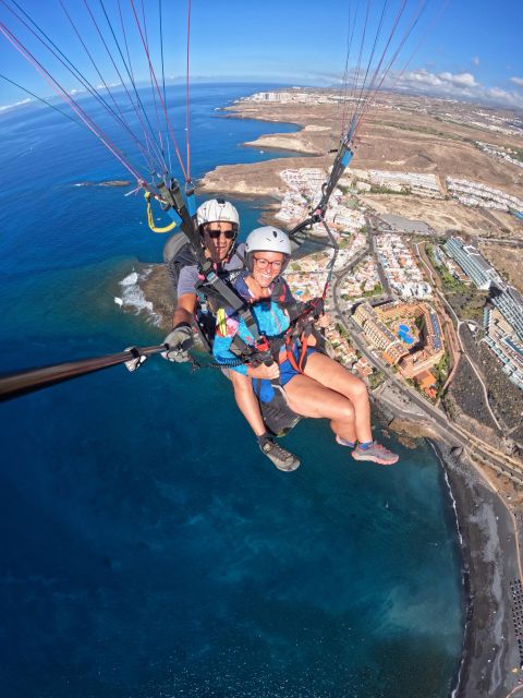Paragliding flight with a Spanish Champion 2021/2022. - Landing on the beach: the easy finish and the real reason to pick a pro