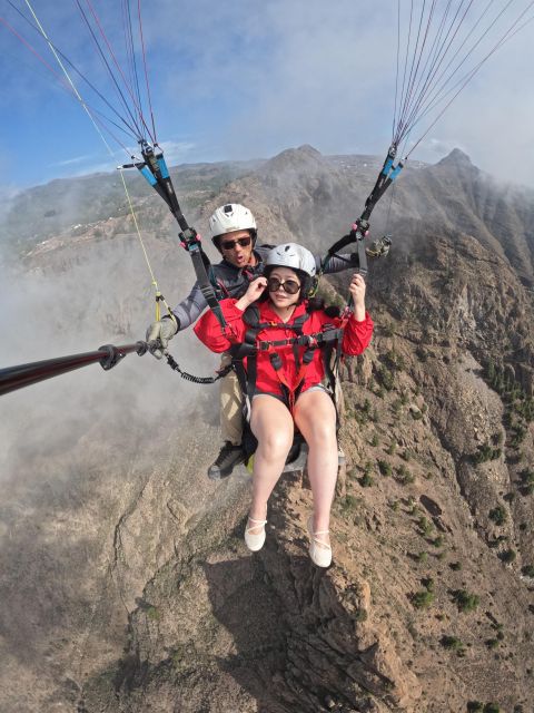 Paragliding flight with a Spanish Champion 2021/2022. - Who should book this tandem flight (and who should skip)
