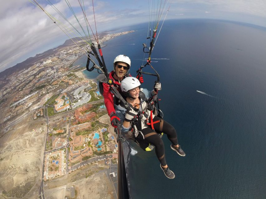 Paragliding flight with a Spanish Champion 2021/2022. - Meet Lorenzo Nadali: champion credentials with a steady, reassuring style