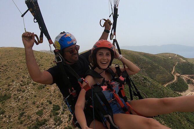 Paragliding Fly Tandem Vlora - What happens right before you take off