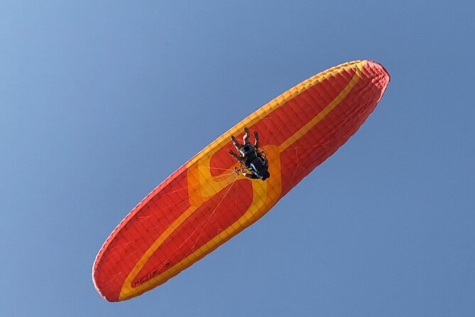Paragliding Fly Tandem Vlora - From Regina City Hotel to the Shashic Mountain launch
