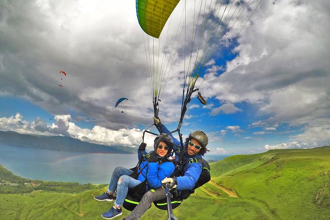 Paragliding in Armenia - GoPro video and your flight certificate: the take-home value