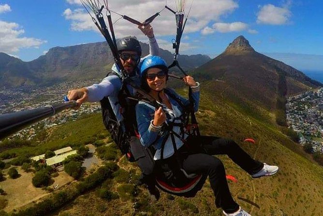 Paragliding in Cape Town (Icarus) - Taking off above the City Bowl and Sea Point