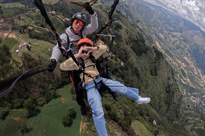 Paragliding in Medellin. - Safety and Comfort: Certified Gear, Insurance, and Real-World Calm