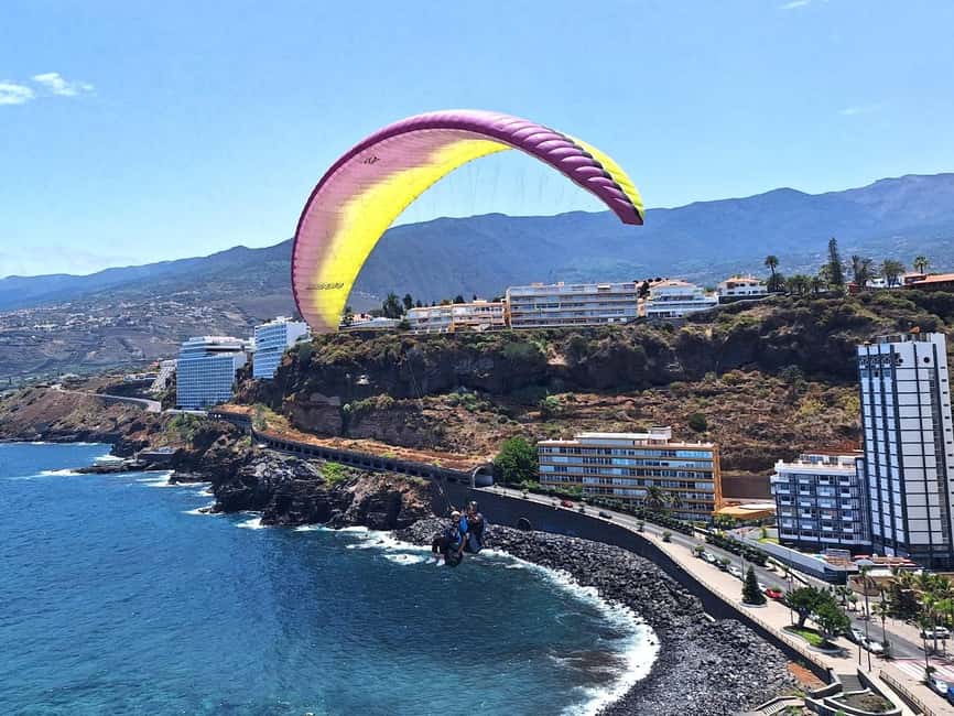 Paragliding in Puerto de la Cruz: start from 2200m high - Price and value: is $193 worth it?