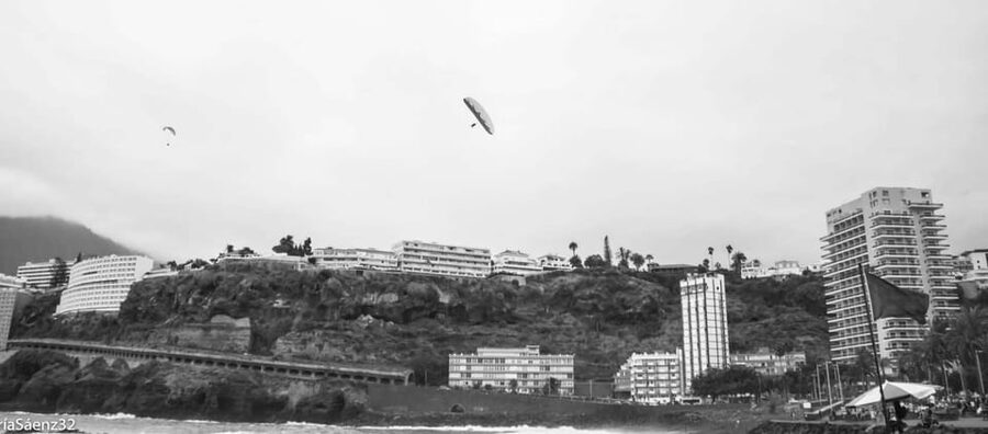 Paragliding in Puerto de la Cruz - Plaza Rotonda Aceviño: how the start usually goes