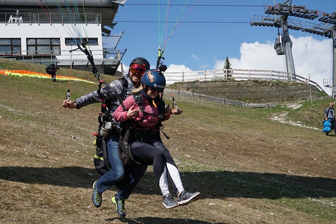 Paragliding in the morning - Why Morning Paragliding in the Stubai Valley Works