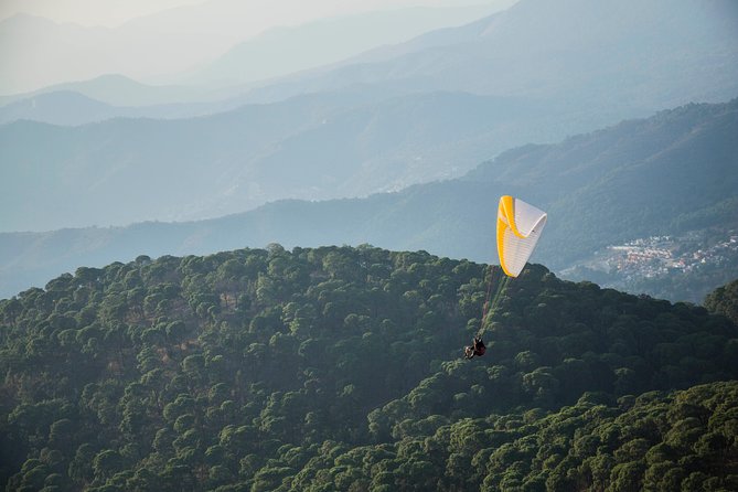 Paragliding in Valle de Bravo - Soft landing by the lake: finishing strong instead of rushing out