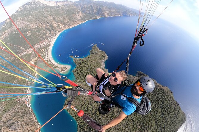 Paragliding Ölüdeniz, Fethiye, Turkey - Belcekız Beach landing and your GoPro photo moment