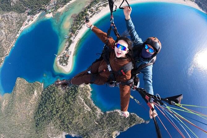Paragliding Ölüdeniz, Fethiye, Turkey - Getting up to Babadag Mountain: the ride and the safety briefing
