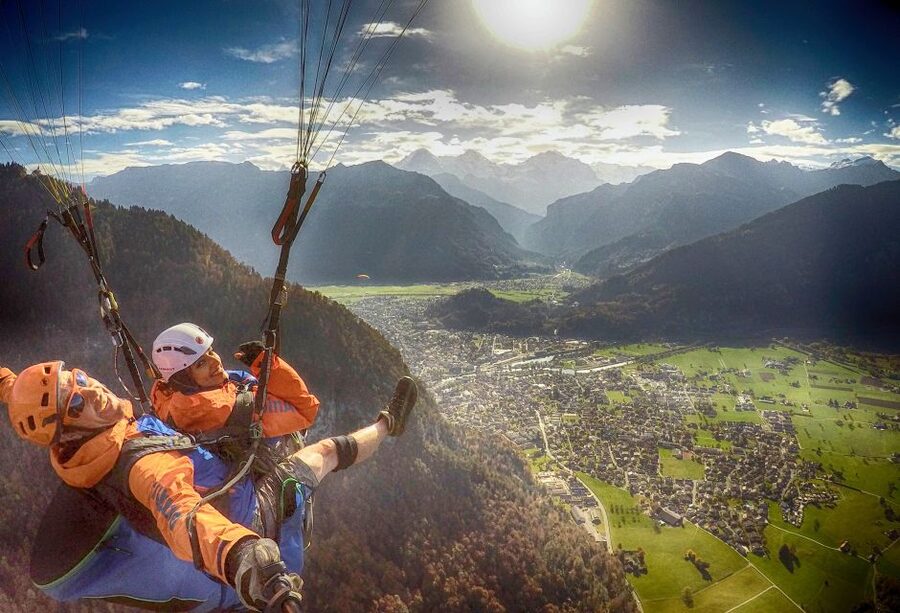 Paragliding Tandem Flight in Interlaken - Who This Is Best For (and Who Should Think Twice)