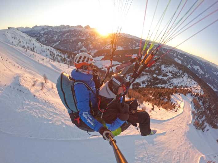 Paragliding Tandem Flight Kronplatz Dolomites Alps - The cable car segment: 17 minutes of build-up
