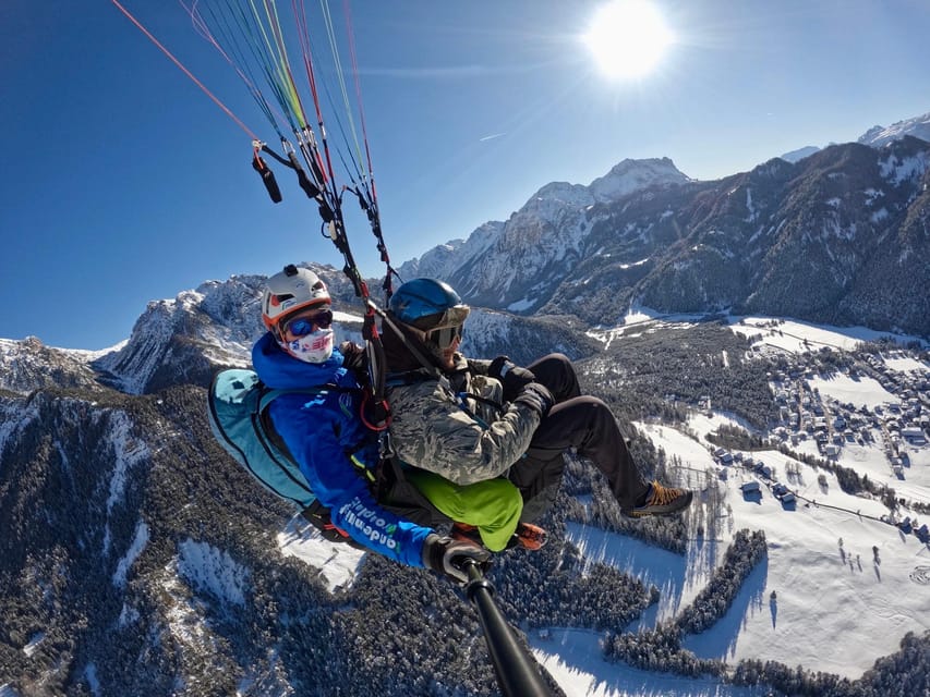 Paragliding Tandem Flight Kronplatz Dolomites Alps - The flight experience: freedom with controlled action