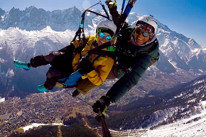 Paragliding Tandem Flight over the Alps in Chamonix - Return Flight and the Air Sports Chamonix Landing: Souvenirs On Demand