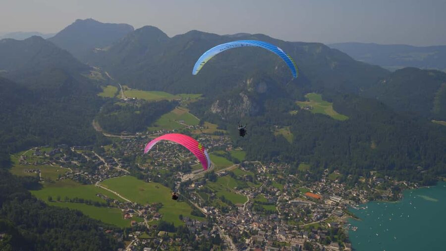 Paragliding Tandem in Salzkammergut / Sound of Music Flight - The “Real” Flight: 900 m of Air Time Without the Guesswork