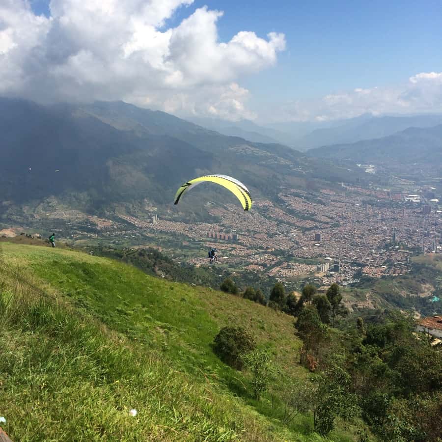 Paragliding the Andes from Medellín - FAQ