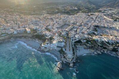 Private Paragliding Flight Costa del Sol 30 min - Safety briefing and helmet time: how you get comfortable fast