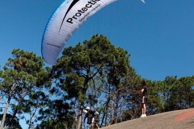 Private Paragliding Flight in Valle de Bravo with Instructor - Landing by the Lake and Getting Your Photos or Video