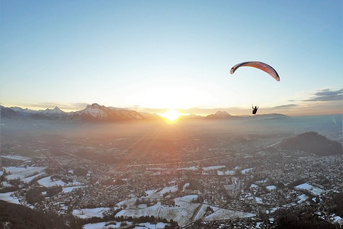 Private Tandem Paragliding Salzburg Mt Gaisberg - Private group style: who this is best for