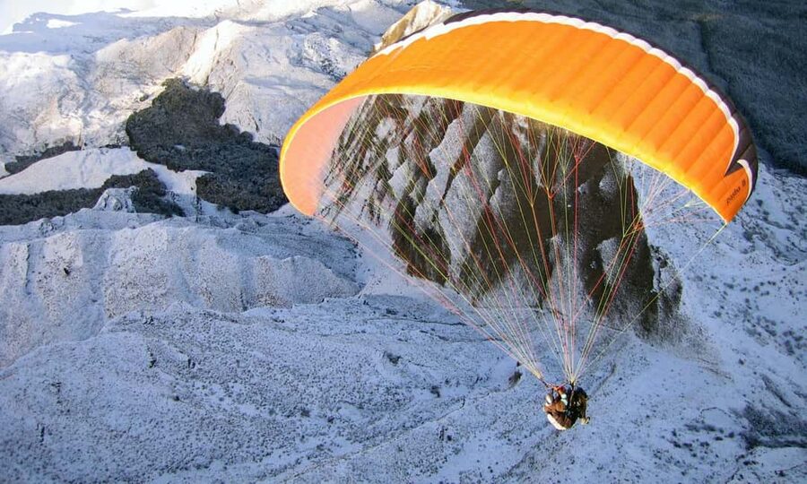 Queenstown: Tandem Paraglide - Winter - Coronet Peak 5400ft - Key points worth getting excited about