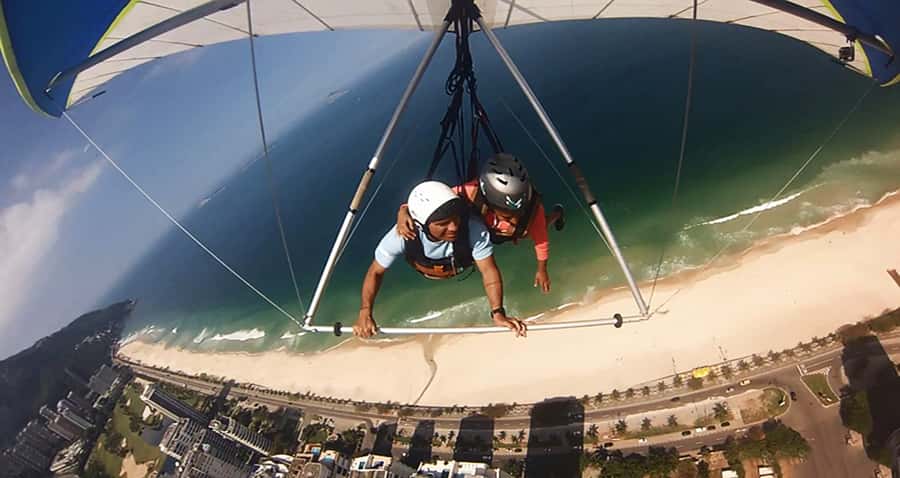 Rio de Janeiro: Hang Gliding or Paragliding Flight - Landing at Pepino’s Beach: the reset that makes the whole thing feel real