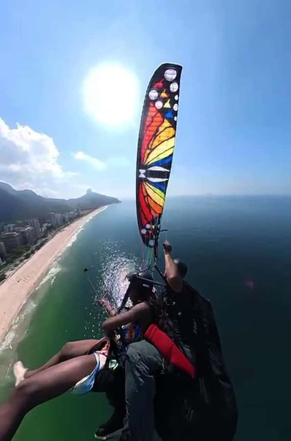 Rio de Janeiro: Hang Gliding or Paragliding Flight - Safety and equipment: why tandem matters here