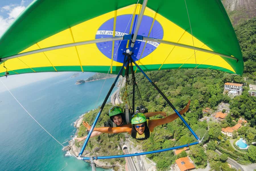 Rio de Janeiro: Hang Gliding Tandem Flight - The takeoff moment: what it feels like when the wing pulls you up