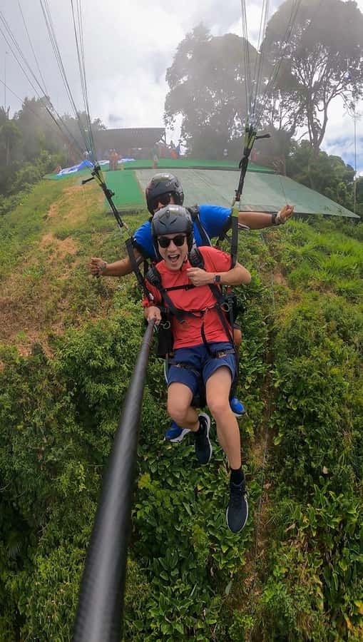 Rio de janeiro : Paragliding Tandem Flights over Rio - Why Pedra Bonita makes sense for a first tandem flight