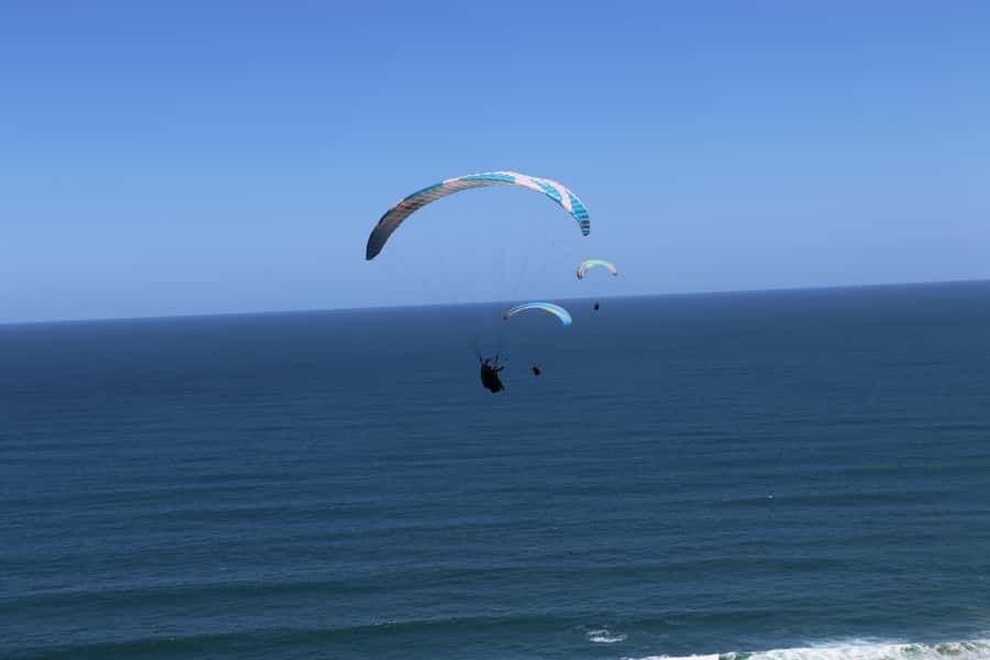 Sedgefield: Standard Tandem Paragliding Flight - Meeting the Crew at the Dolphin Paragliding Tent