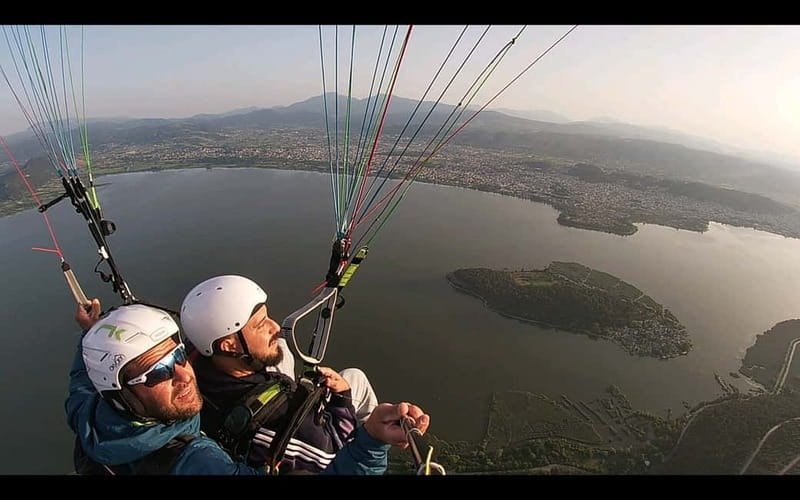 Tandem flight with paramotor from above ioannina zagori - Ioannina from Above: Lake Pamvotis, Boats, and the Little Island