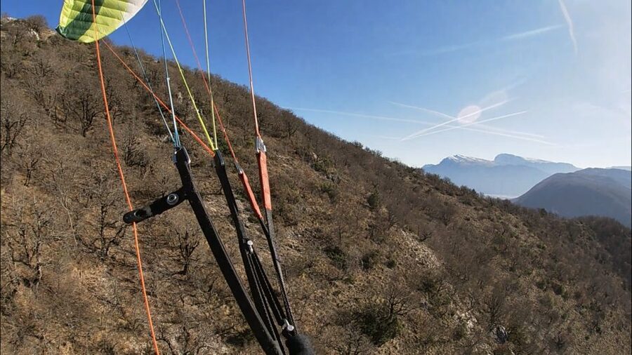 Tandem paragliding above ionian sea syvota - Meeting Point to Liftoff: Briefing, Seat Position, and Takeoff Practice