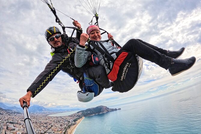Tandem Paragliding in Alanya with Professional Licensed Pilots - What to pack and wear for a comfy tandem flight