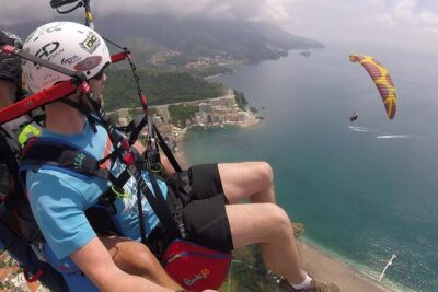 Tandem paragliding in Budva /All-inclusive - Getting there: central meeting point, transfers, and easy access