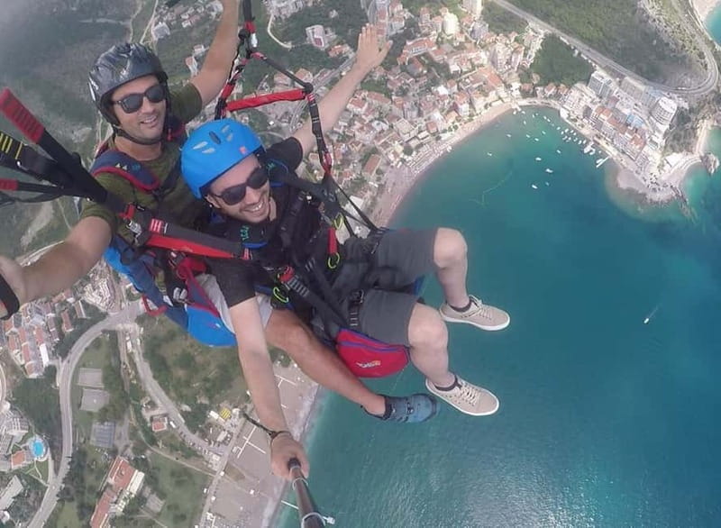 Tandem Paragliding in Budva with Expert Pilots/All-inclusive - Tandem Paragliding in Budva: the view you came for