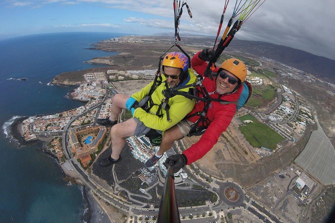 Tandem paragliding in Tenerife - Takeoff, the 15–25 minute flight, and what you’ll notice in the air