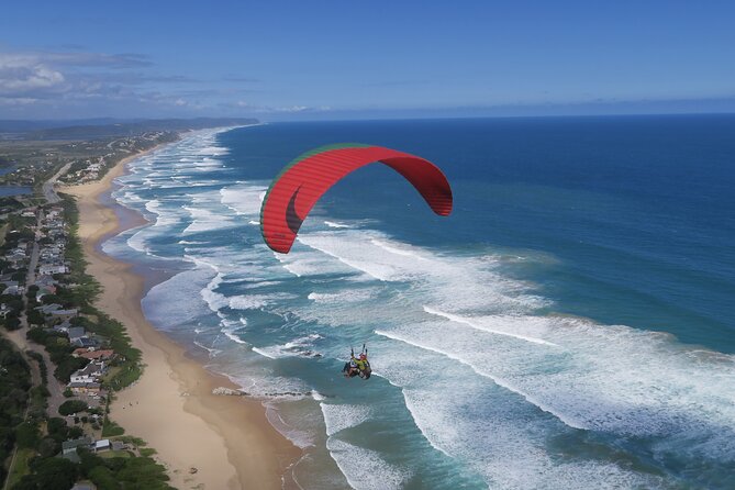 Tandem Paragliding Wilderness South Africa - Landing and pickup: top-of-hill or landing zone, then the bus