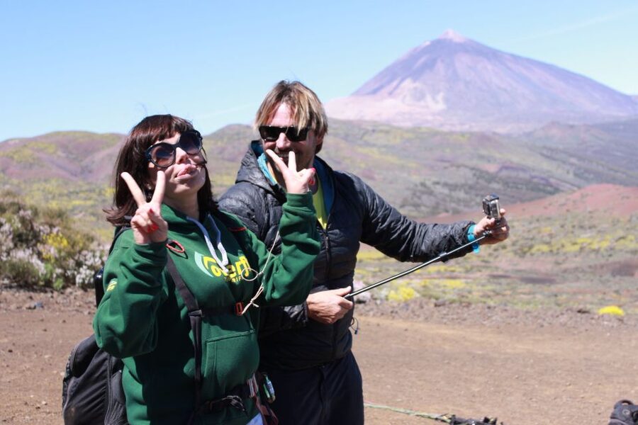 Tenerife: Acrobatic Paragliding Tandem Flight - Should you book this acrobatic paragliding flight?