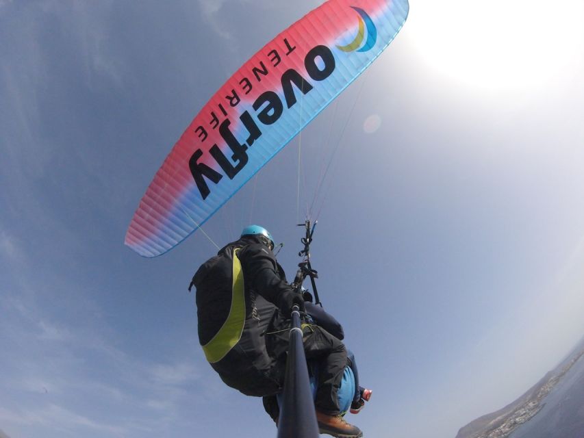 Tenerife: Acrobatic Paragliding Tandem Flight - From Playa de la Enramada parking lot to lift-off over Tenerife
