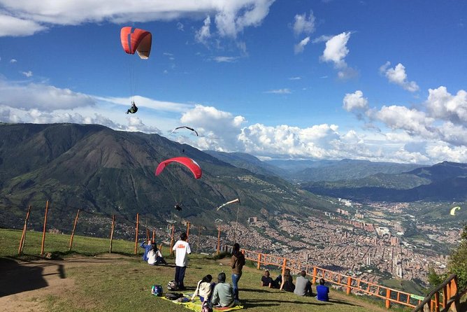Tour Paragliding - Who This Paragliding Trip Is Best For