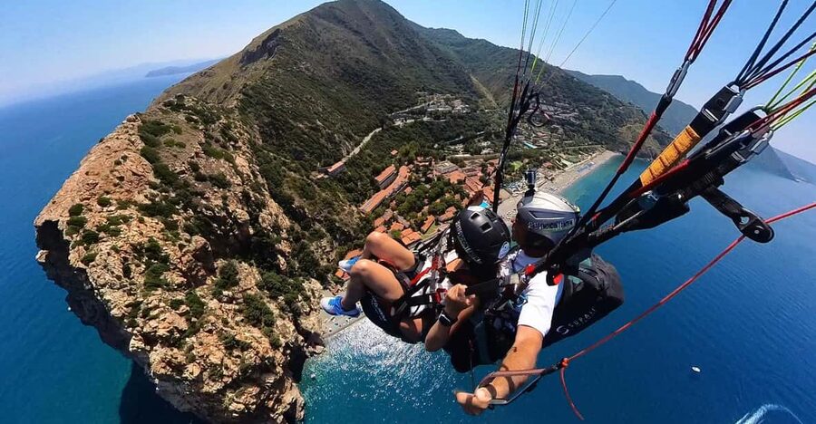 Trapani: Paragliding flight with GoPro photos and videos - FAQ