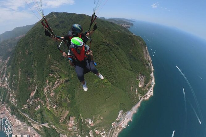 Two-seater paragliding Amalfi and Sorrento Coast Monte Faito - Monte Faito to Castellammare: the short flight that feels long
