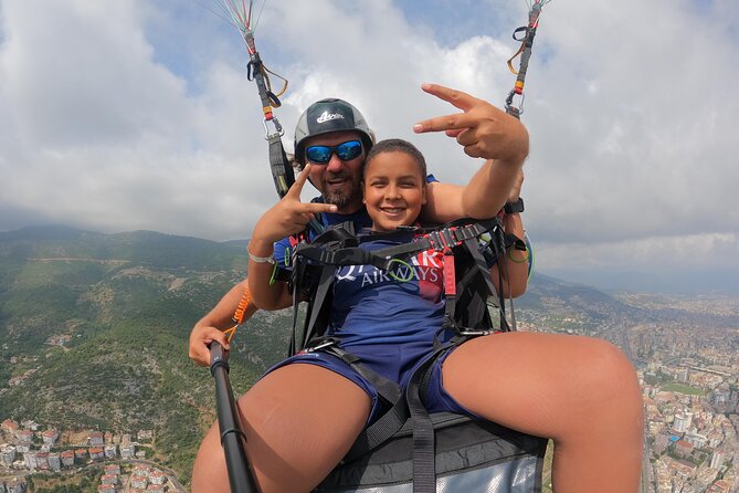 Ulusky Paragliding Alanya - How the Pilot System Works: Safety, Control, and Your Comfort