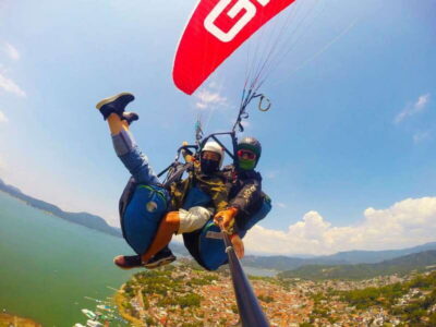 Valle de Bravo: Paragliding flight - Meeting Up at Rio Adventure and Getting to the Take-Off Zone