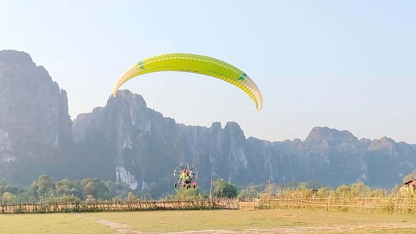 Vang Vieng: Paragliding Experience with Hotel Pickup - Key things I’d circle before you book